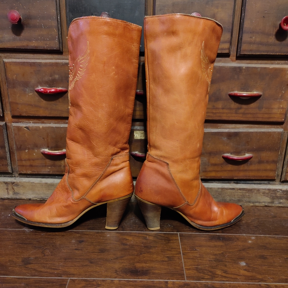 Vintage Dingo Boots Embroidered Eagle Brass Toe Brass Studs Leather 8.5 - Picture 5 of 11
